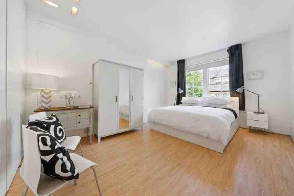 Luxury Apartment In Belsize Park 伦敦 外观 照片