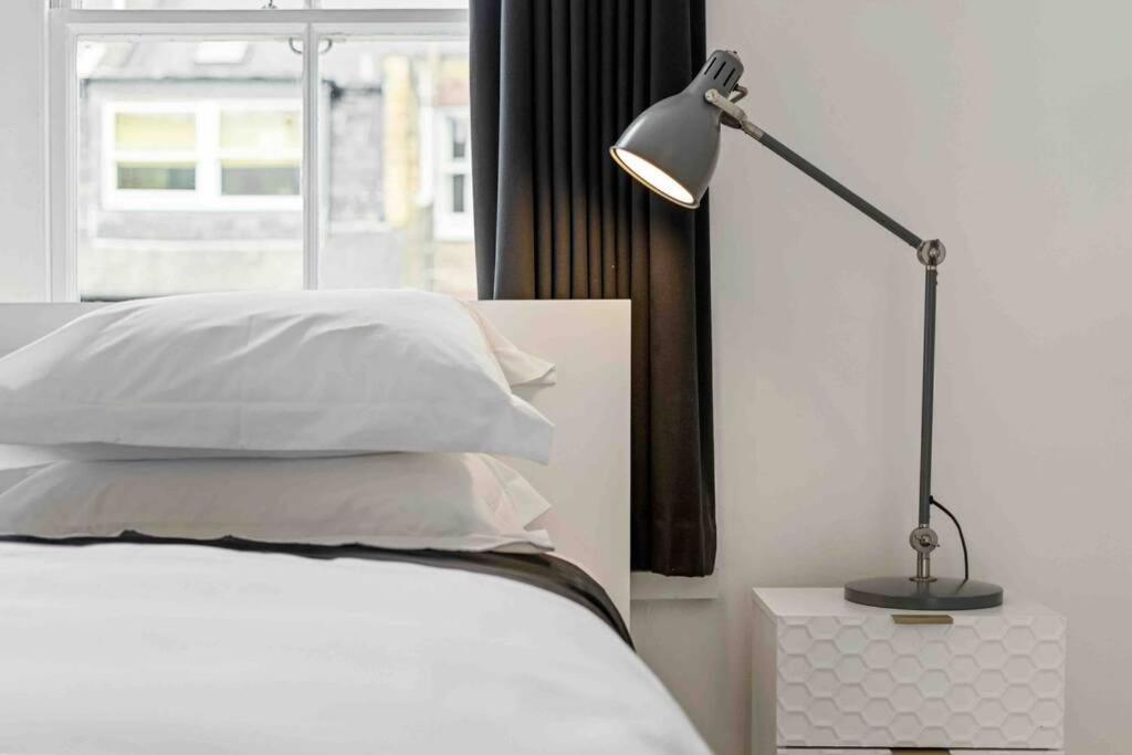 Luxury Apartment In Belsize Park 伦敦 外观 照片